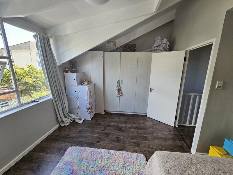 4 Bedroom Property for Sale in Mowbray Western Cape